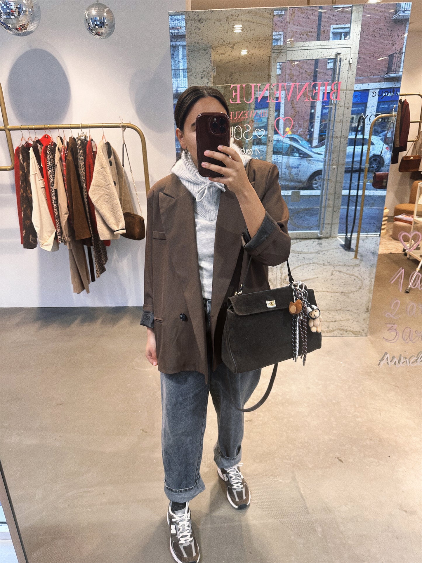 Sac Ella