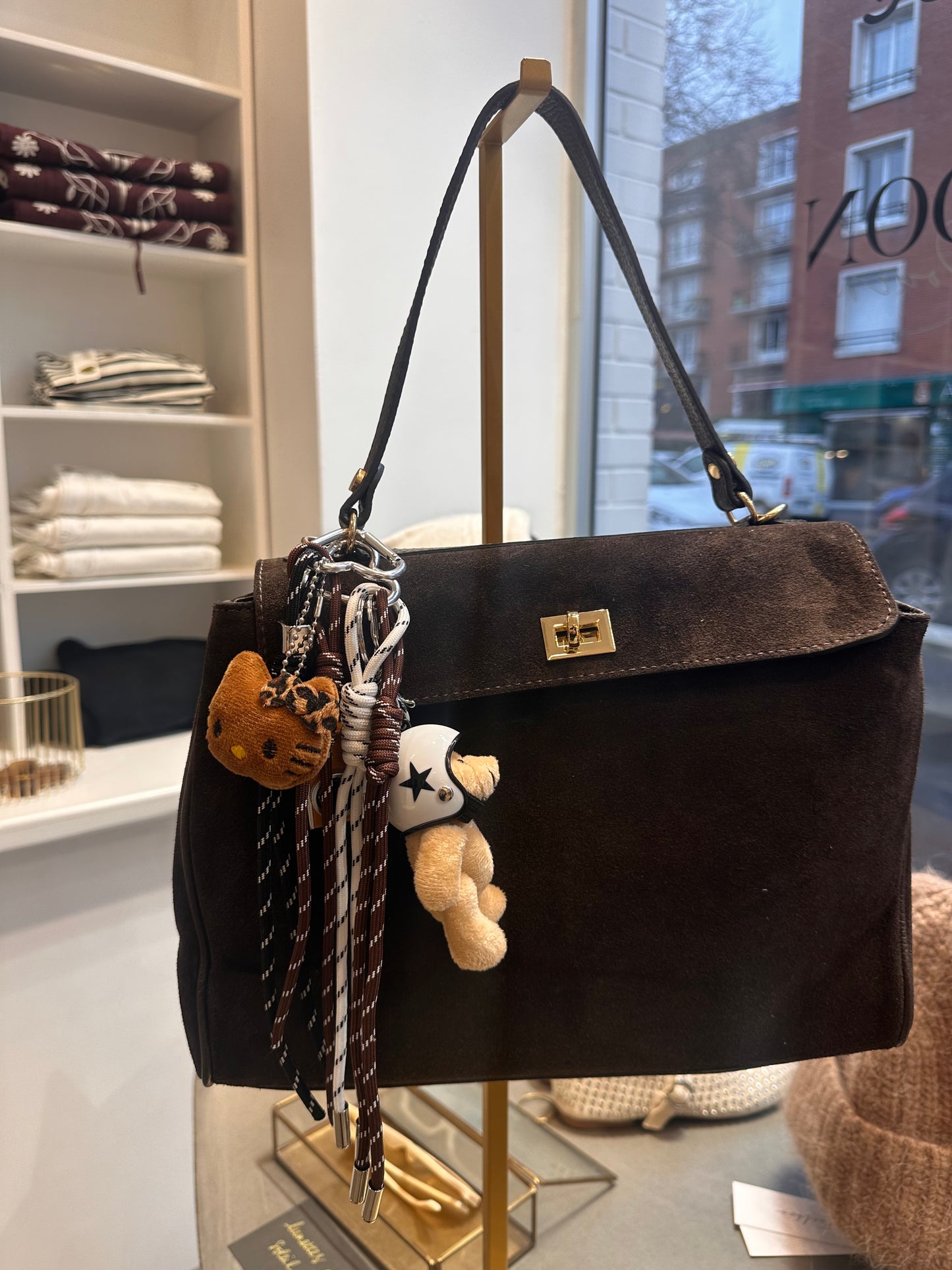 Sac Ella
