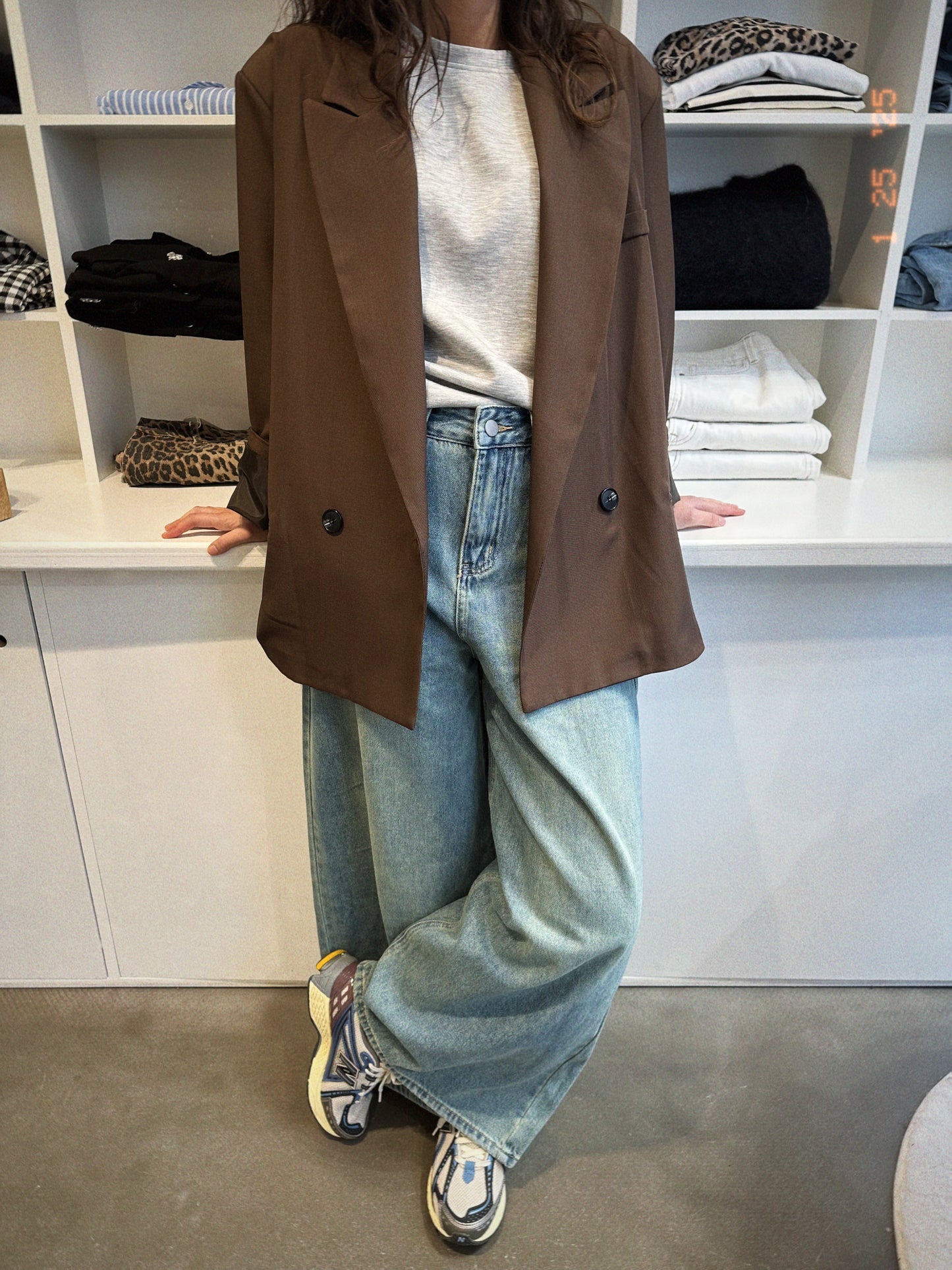 Anna, le blazer chocolat