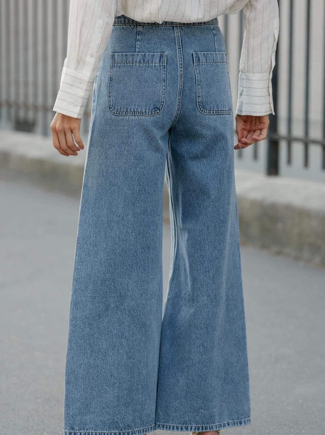 Conrad, le jean tressé.