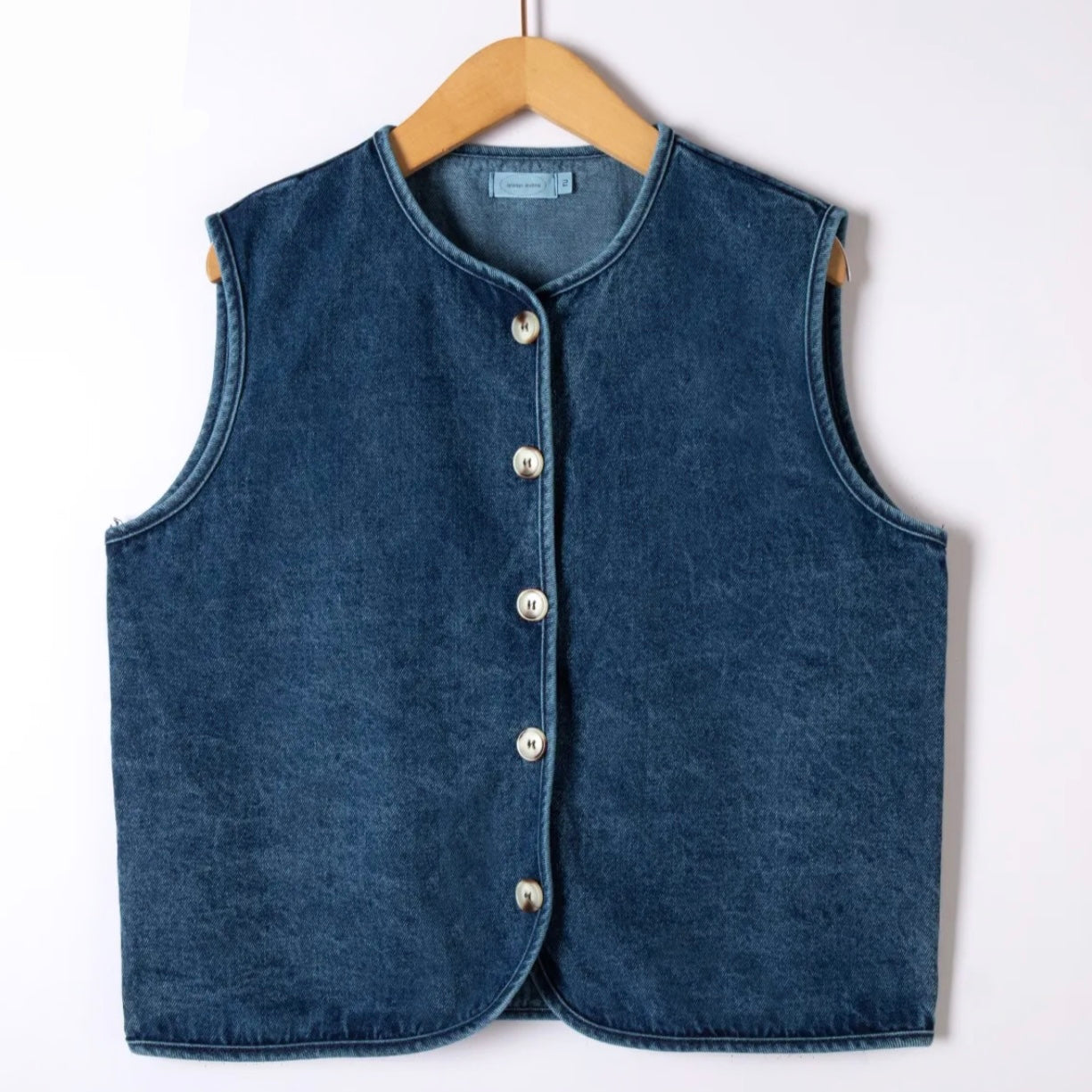 Tom, le gilet sans manche