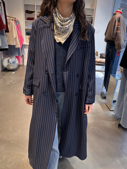 Eden, le blazer long rayé