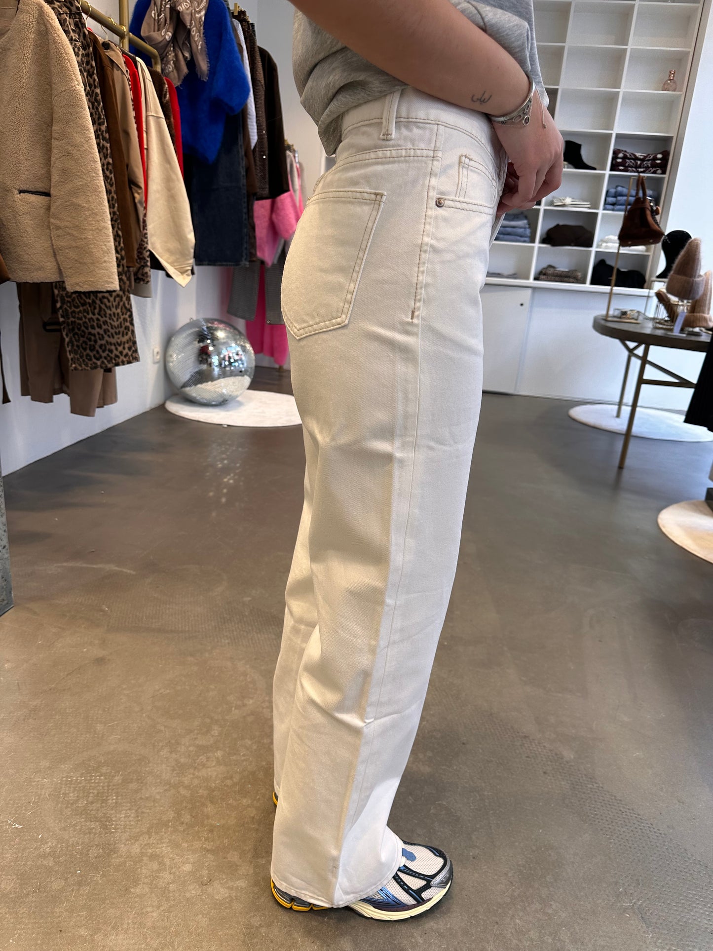 Oliver, le jean écru