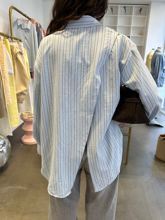 Ella, la chemise parfaite.