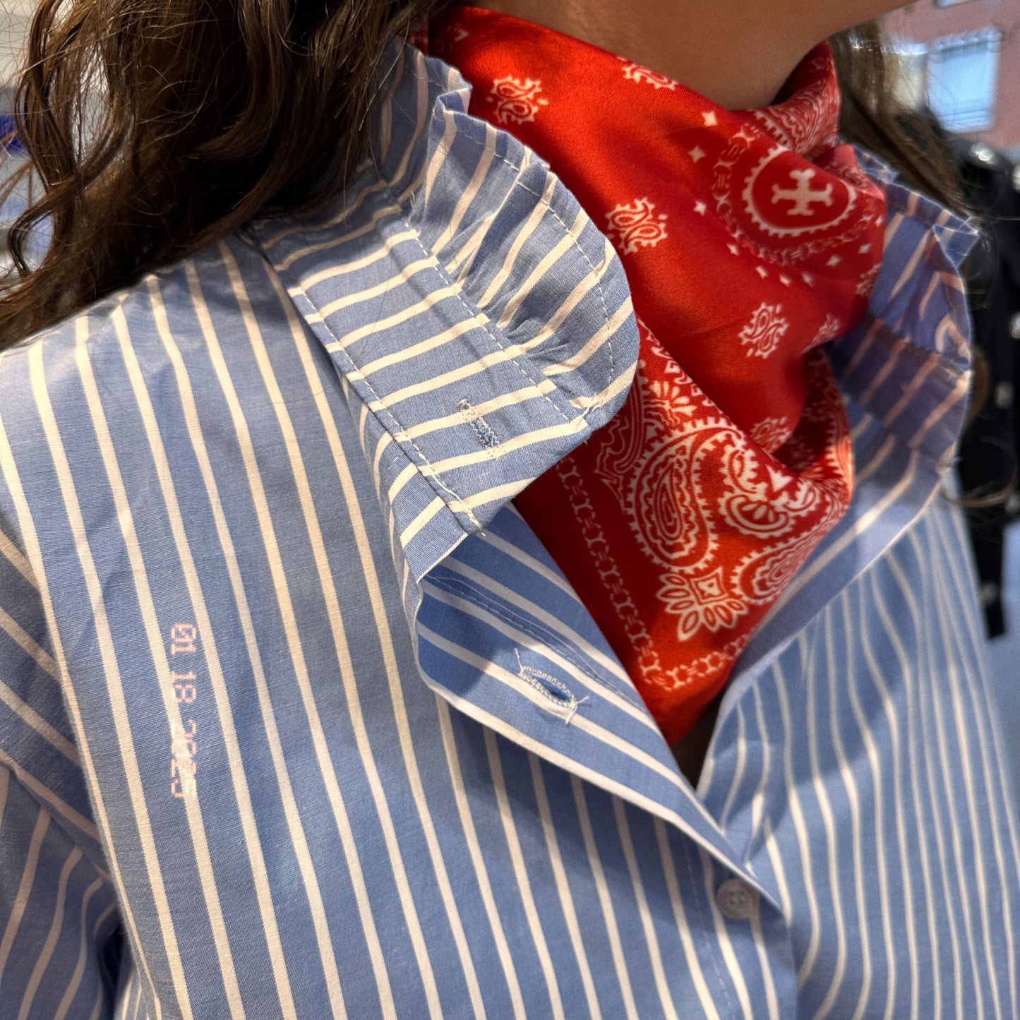 Nina, la blouse rayée