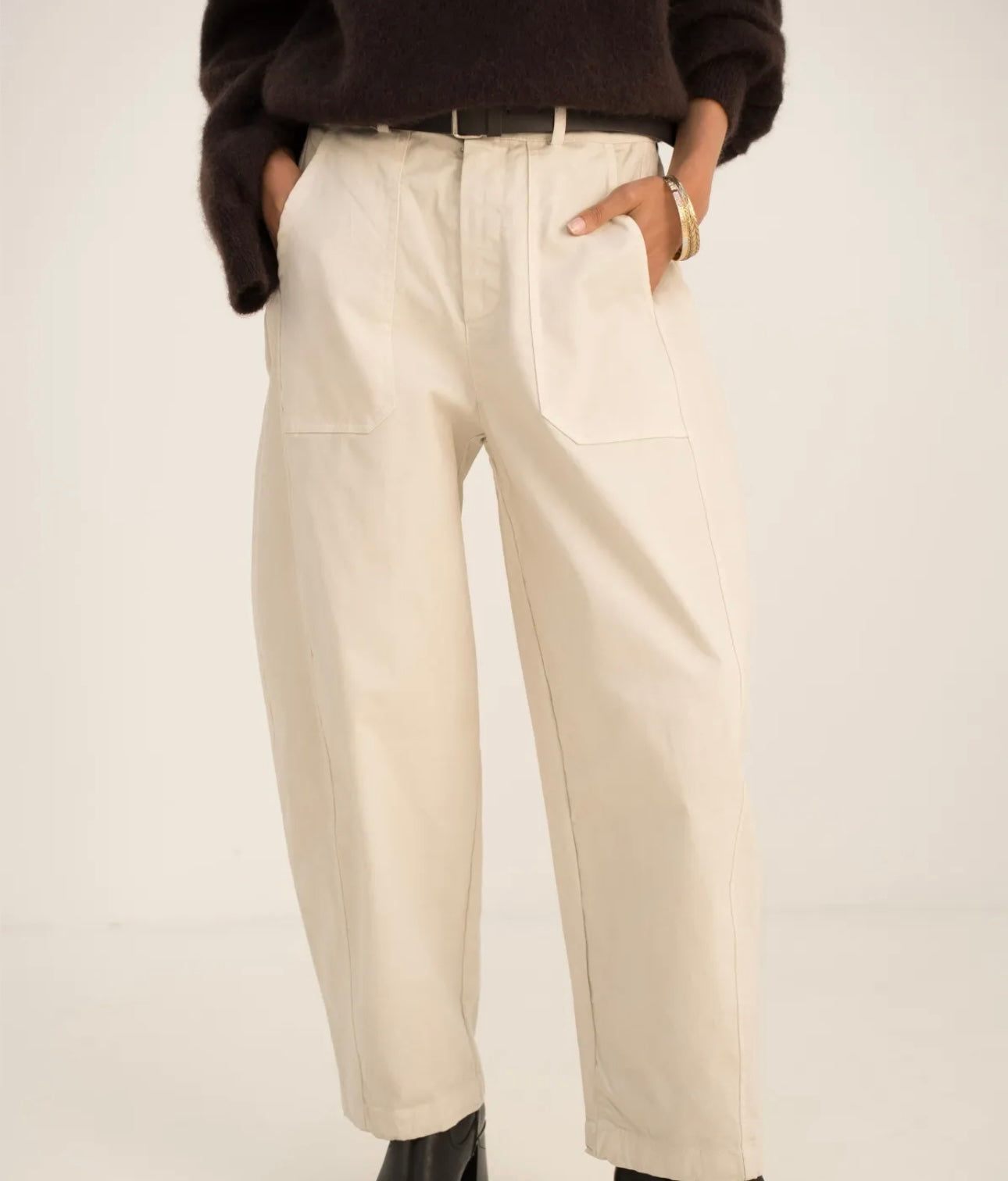 Steven, le pantalon barrel.